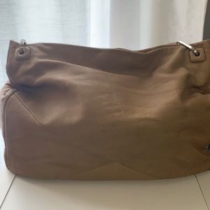 Kenneth Cole tan leather handbag